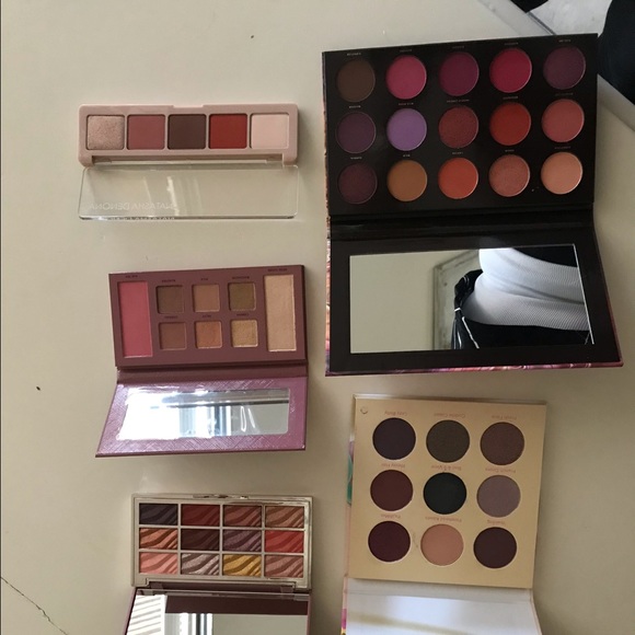 Eye shadow bundle - Picture 2 of 2